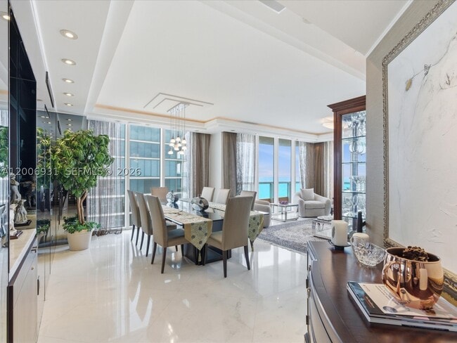 Building Photo - 17875 Collins Ave
