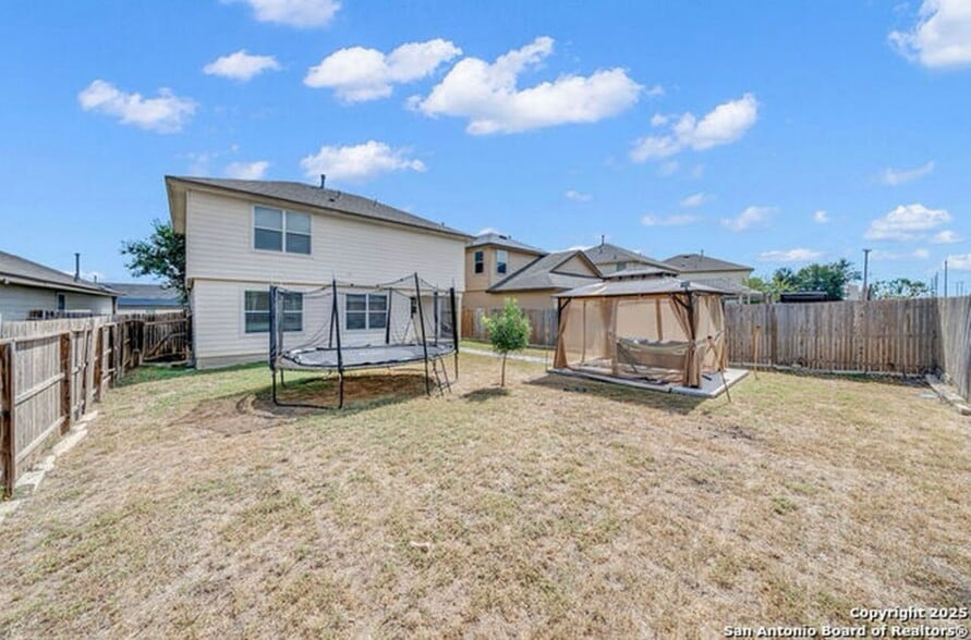 Backyard - 335 Kildeer Crk