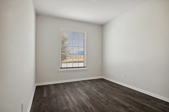Building Photo - 25519 Blooming Hazel Dr