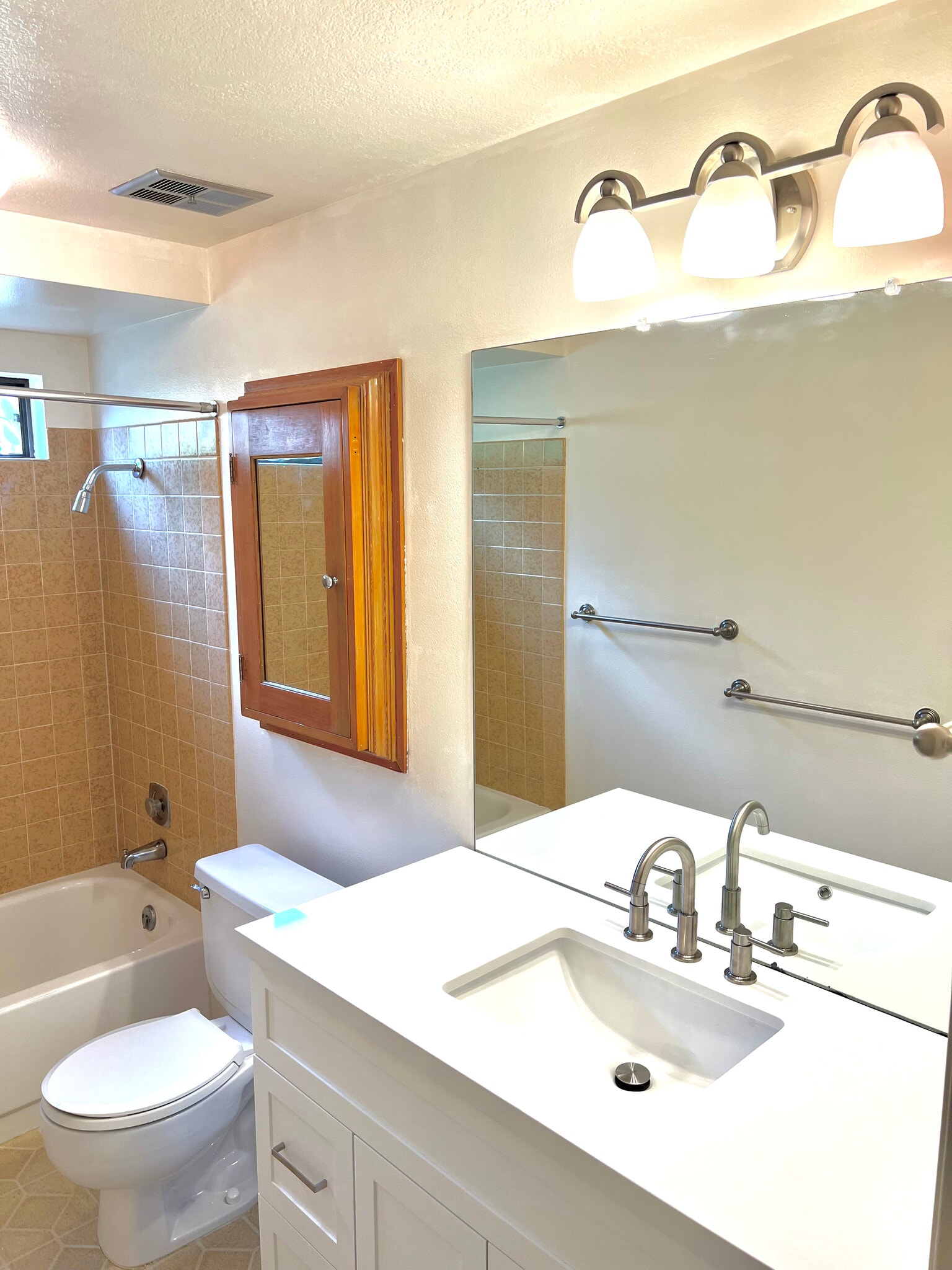 Building Photo - 11585 SW Settler Way