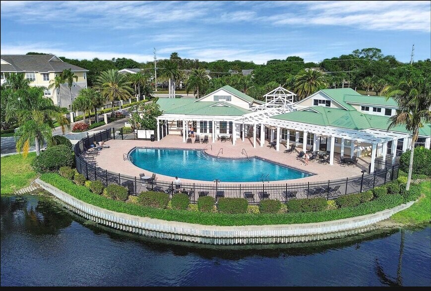 Building Photo - 4802 51st St W