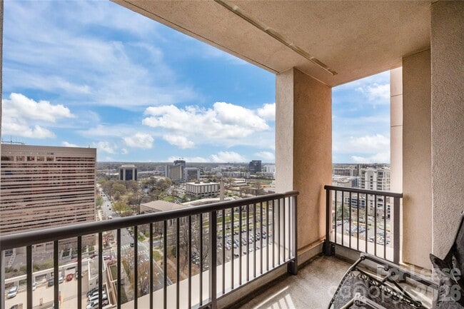 Building Photo - 222 S Caldwell St