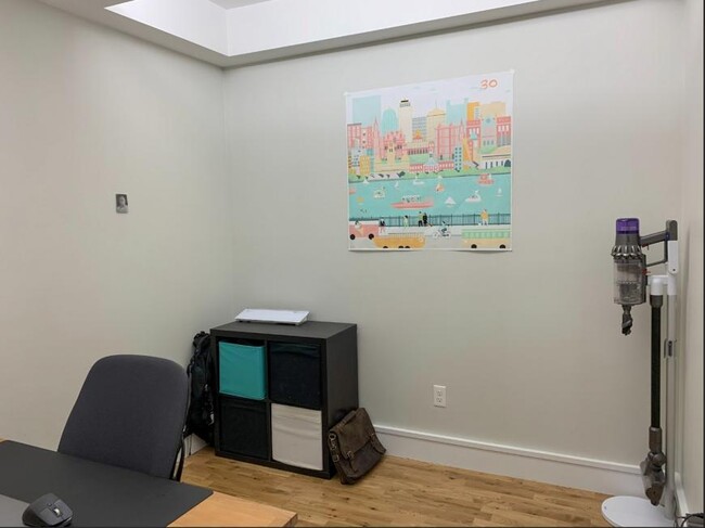 Building Photo - 1 bedroom in Cambridge MA 02141