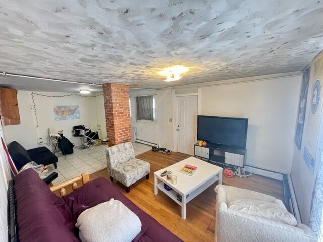 Building Photo - 814 Parker St