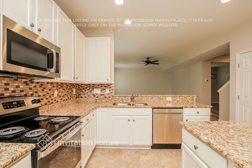 Building Photo - 10954 Tailwater St