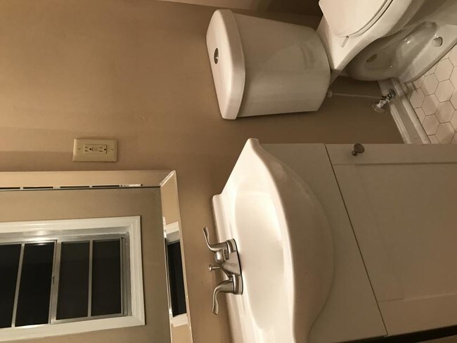 Building Photo - 4235 Roman Dr