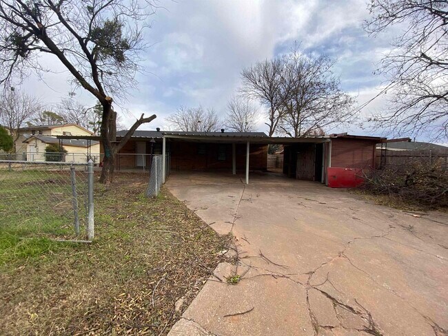 Building Photo - 5208 Allegheny Dr