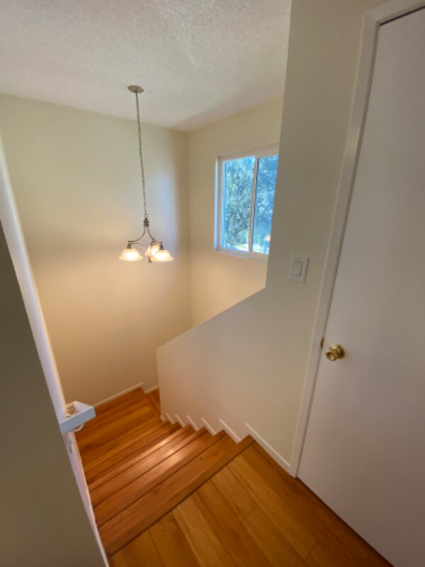Building Photo - 606 S Everett St