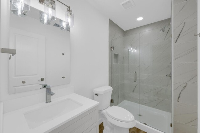 Building Photo - 2515 Gamez Dr