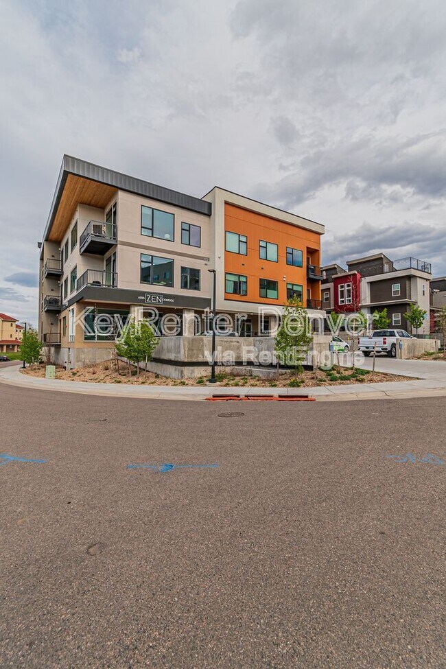 Building Photo - 2876 W 53rd Ave
