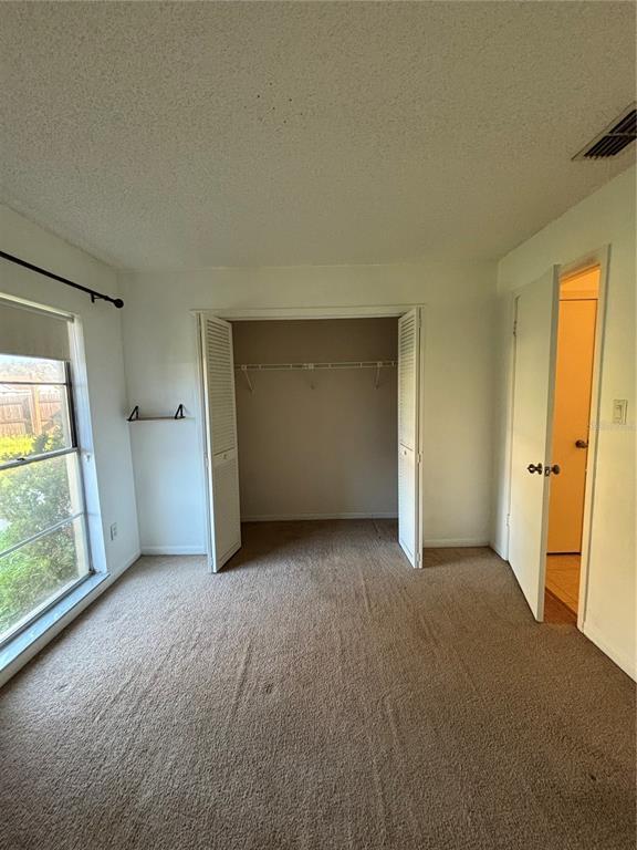 Building Photo - 1761 Lakeview Village Dr