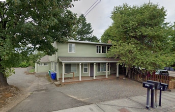 Building Photo - ALK - 1820 Sylvan Highlands Triplex