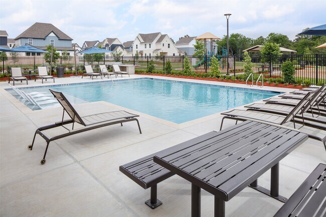 Building Photo - 22704 Terrazzo Dr