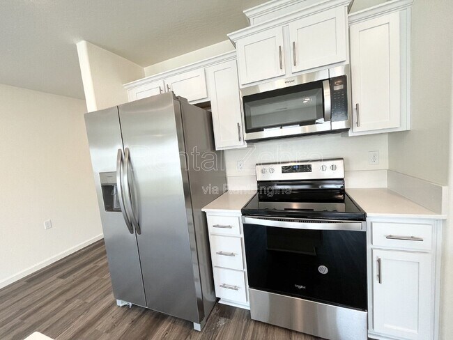 Building Photo - 4064 Cinnabar Ct