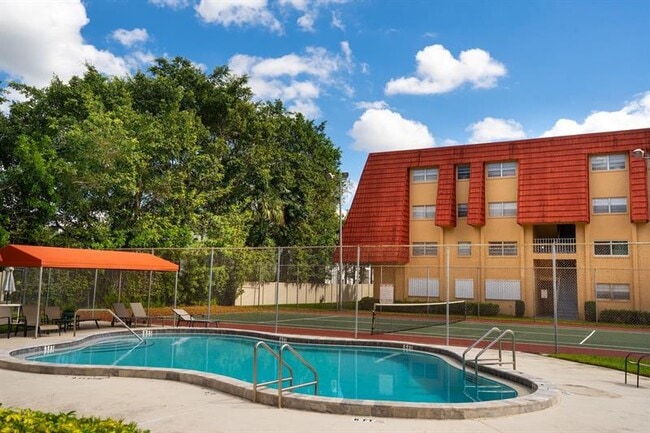 Building Photo - 22605 SW 66th Ave