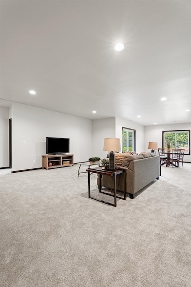 Building Photo - 1107 S Foss Ave