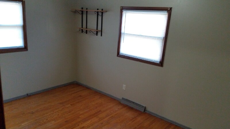 Building Photo - 201 Magnolia Dr
