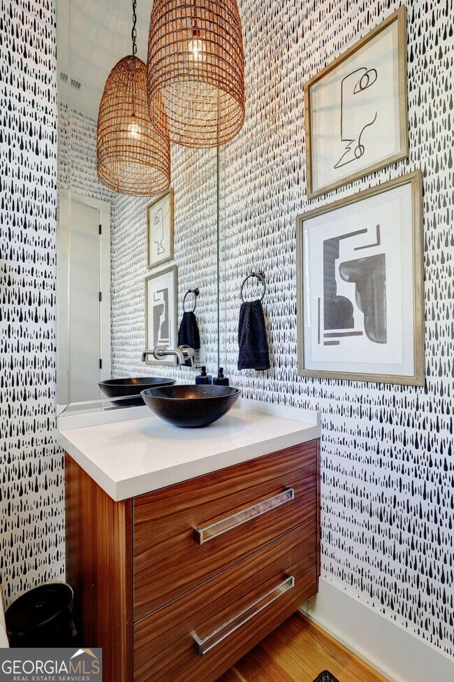 Building Photo - 118 Gainey Ln