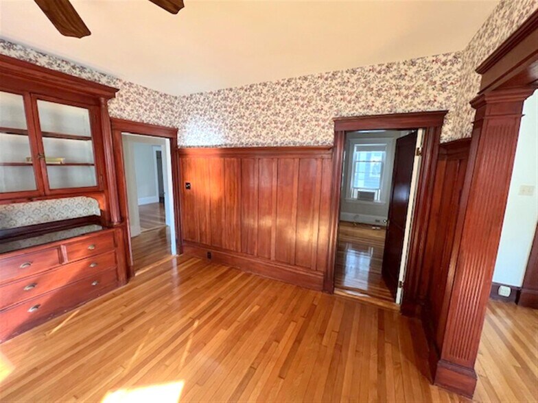 Building Photo - 76 Powder House Blvd