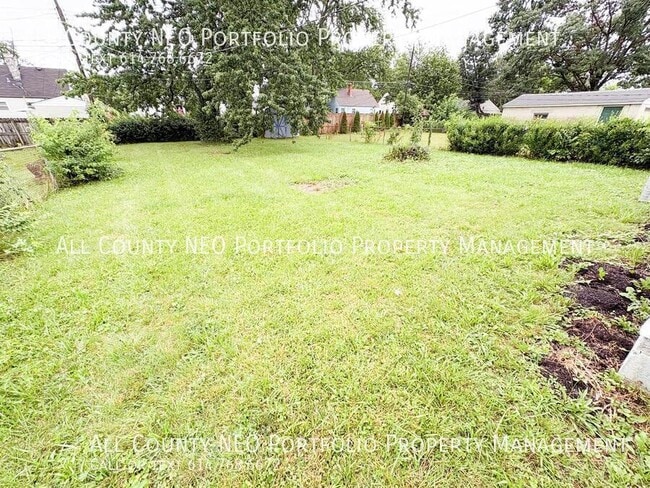 Building Photo - 3473 Eisenhower Rd