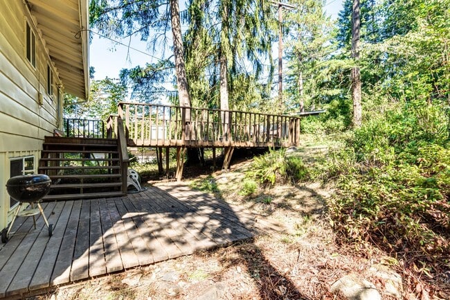 Building Photo - Beautiful 5 bedroom house in South Eugene!