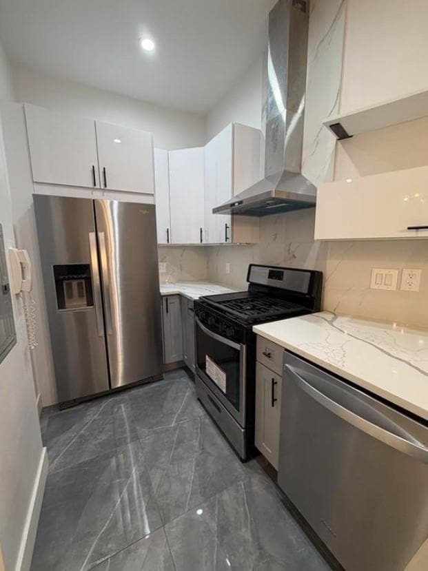 Building Photo - 202 48th St