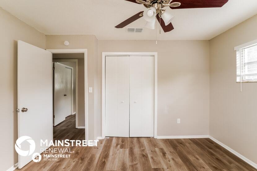 Building Photo - 1247 Kingston Ave