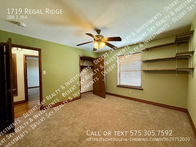 Building Photo - 1719 Regal Ridge St