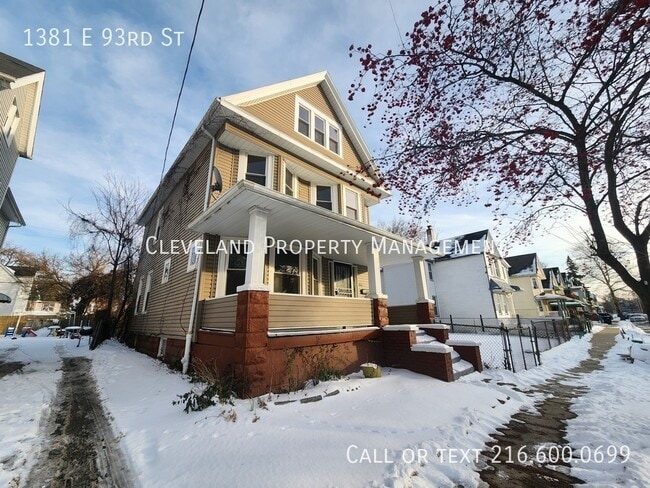Building Photo - 1381 E 93rd St