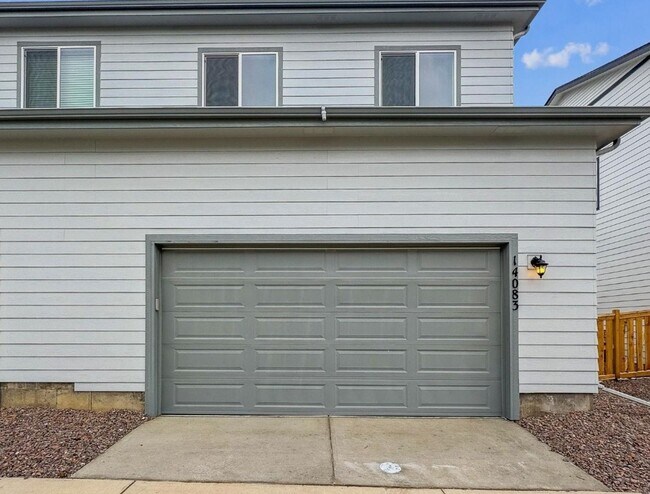 Building Photo - Alder Creek Duplex - 3bd 2.5ba 2,705sq.ft. Built in 2025