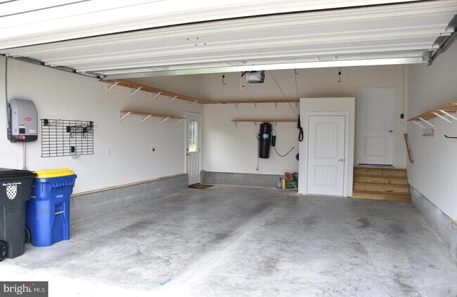 Building Photo - 416 Seagull Dr