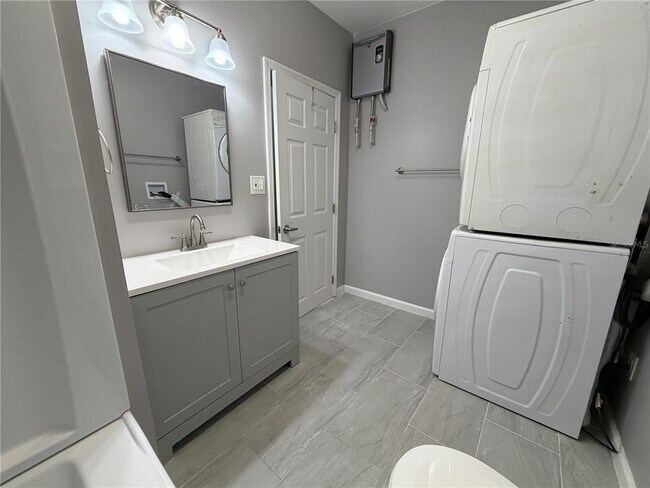 Building Photo - 29 Coyer Rd