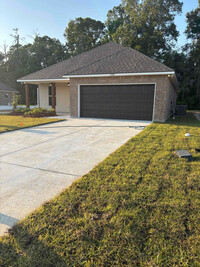 Building Photo - 11585 Juban Parc Ave
