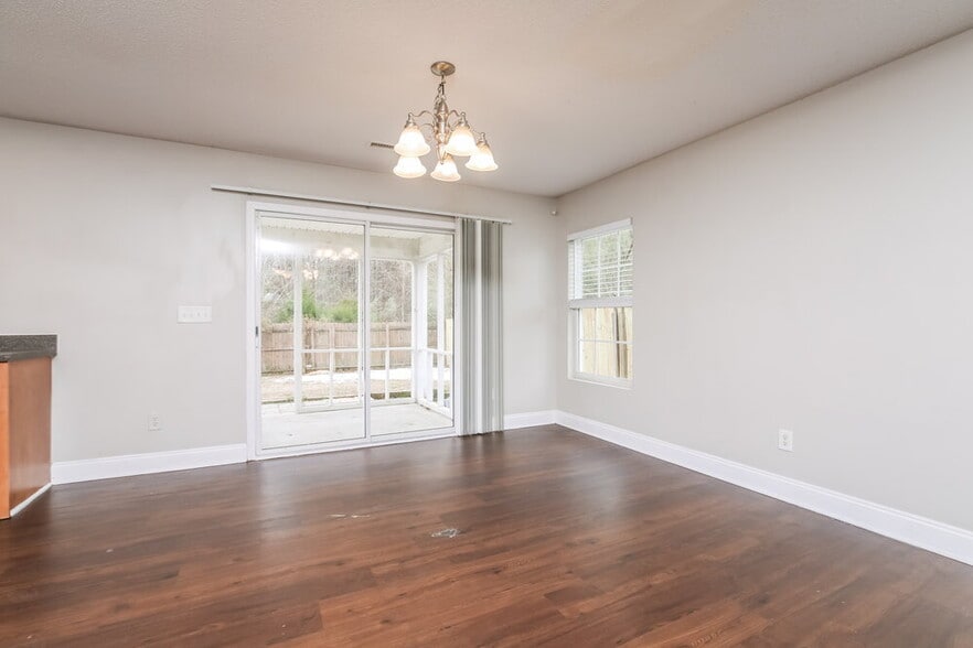 Building Photo - 6542 Guard Hill Dr