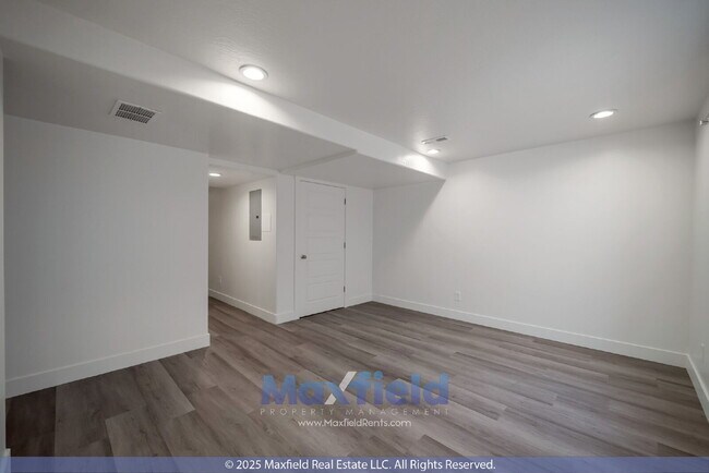 Building Photo - LEASE SPECIAL ! 4BD 3.5BTH 2GAR Home in Eagle Mountain