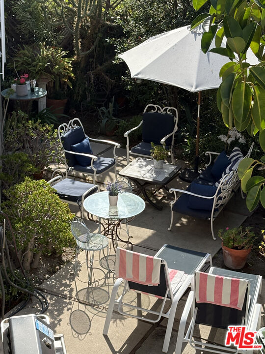 Building Photo - 725 Lorraine Blvd