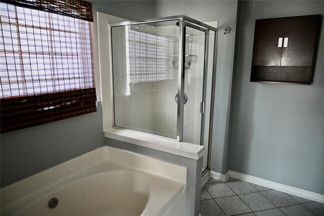 Building Photo - 1563 Rachel's Ridge NW