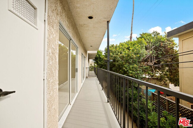 Building Photo - 10630 Wilkins Ave