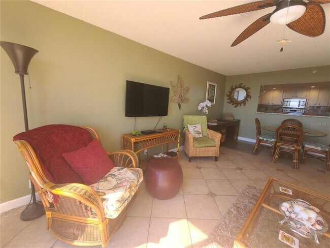 Building Photo - 255 Dolphin Point