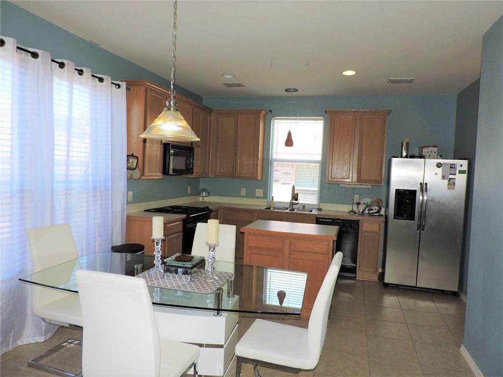 Building Photo - 340 Turquoise Dr