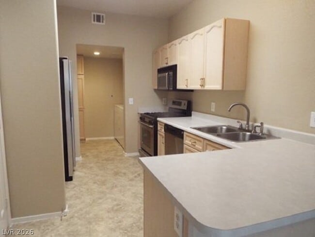 Building Photo - 9623 Gunsmith Dr