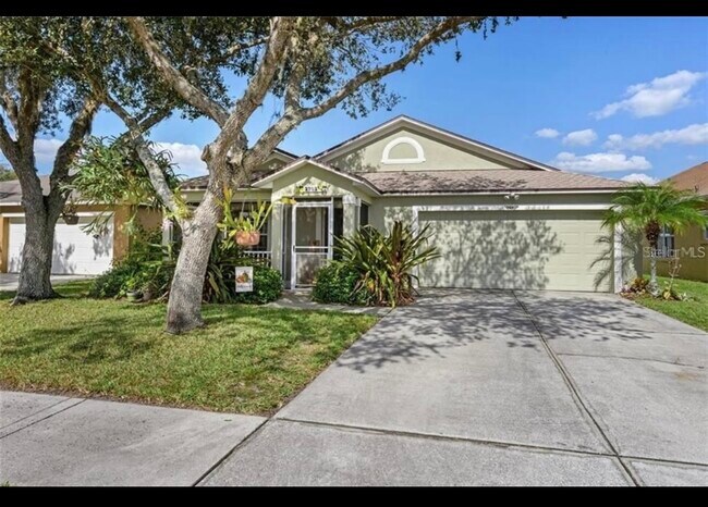 Primary Photo - 3703 Golden Eagle Dr