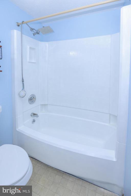 Building Photo - 4328 Hallfield Manor Dr