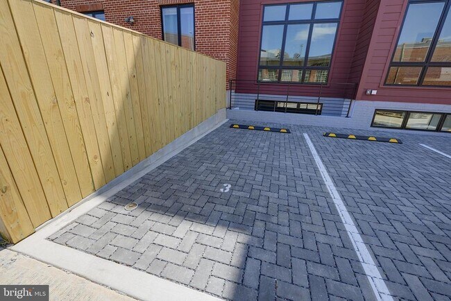 Building Photo - 4347 Harrison St NW