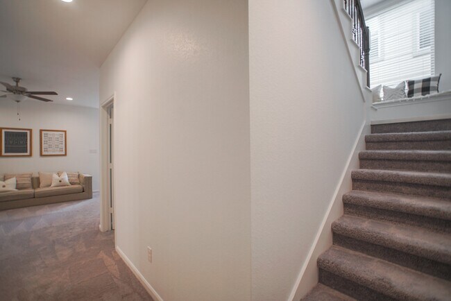 Building Photo - 4232 Merry Mill Dr