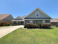 Building Photo - 4589 Hermosa Rd