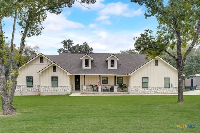Building Photo - 281 Cibolo Way