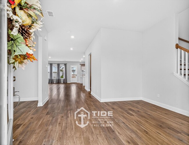 Building Photo - Private Retreat with Modern Upgrades