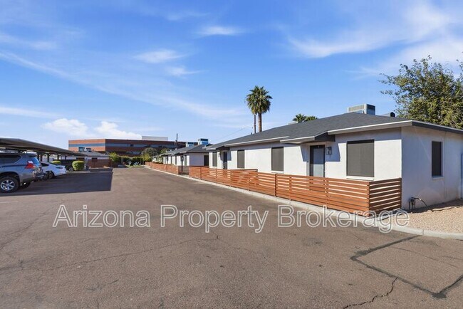 Building Photo - 4150 N 25th St