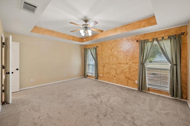 Building Photo - 5250 Plainview Rd